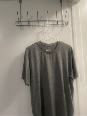 Men's drift material sleek Classic Crew Neck T-Shirt - Charcoal Gray